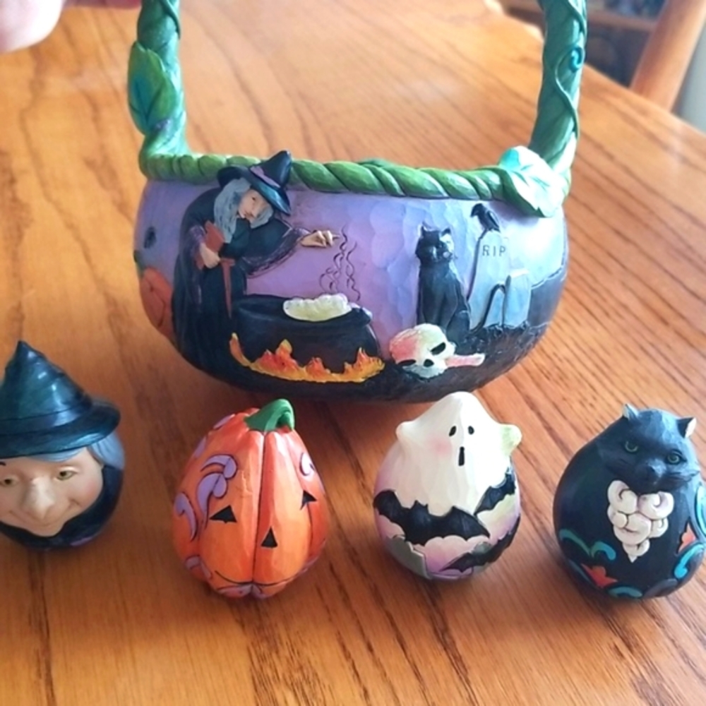 Jim Shore Halloween basket AUTOGRAPHED - Picture 2 of 12